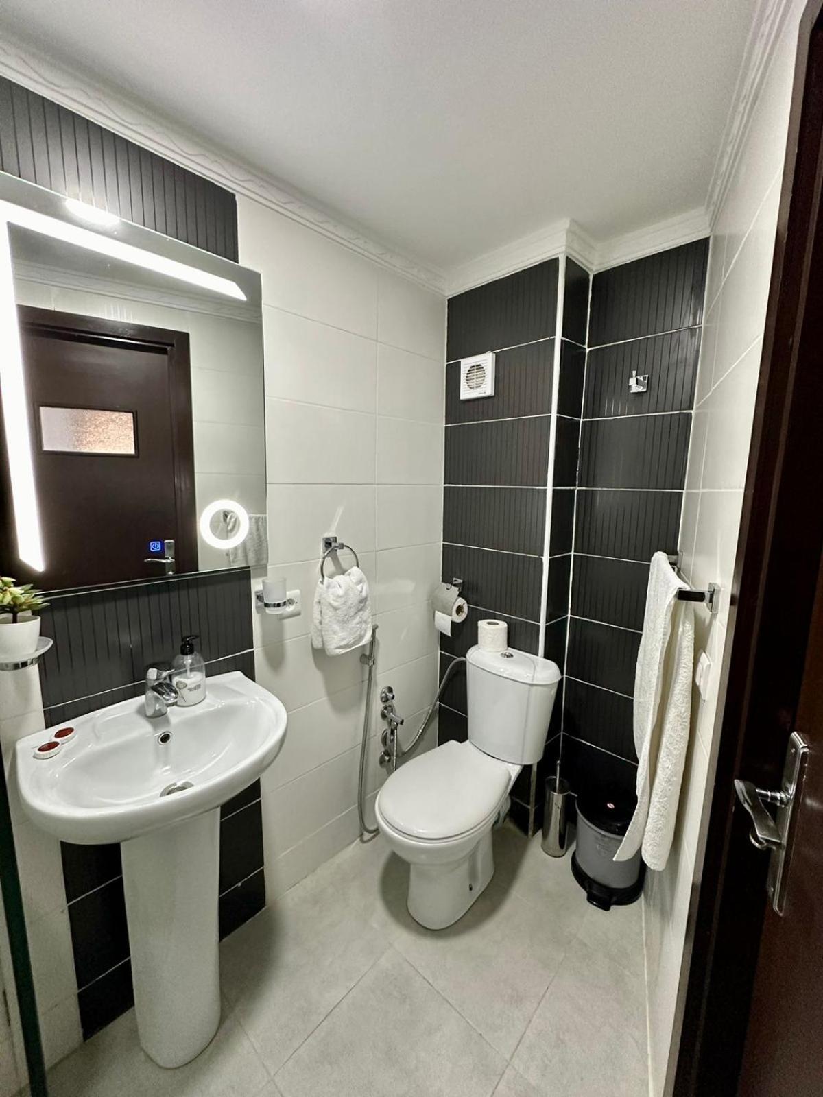 Appart Neuf Lumineux Climatise 1Ere Etage Tanca Dış mekan fotoğraf